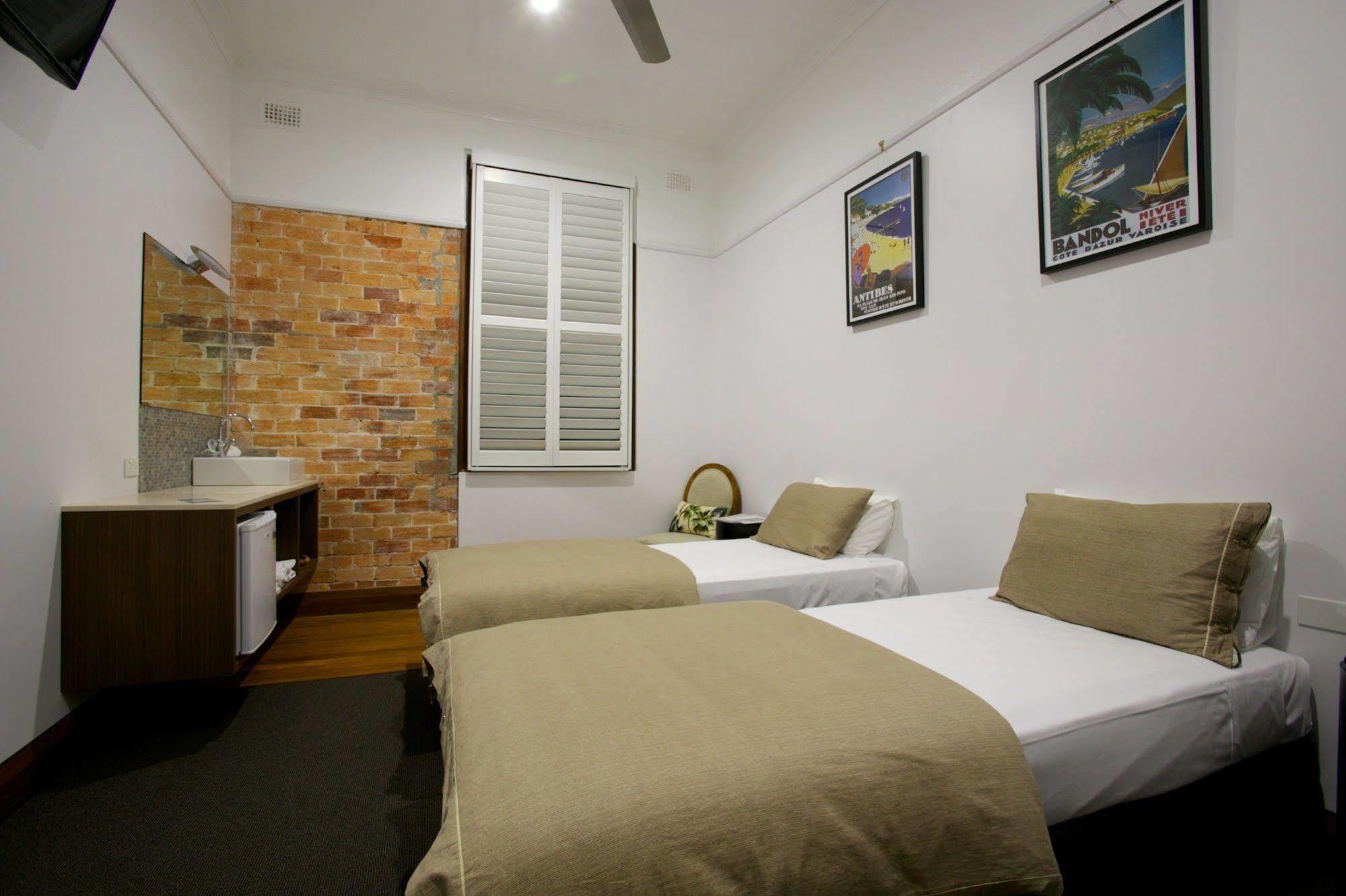 เพียร์ โฮเต็ล คอฟฟ์ส ฮาร์เบอร์ Hotel คอฟฟ์ฮาร์เบอร์ ภายนอก รูปภาพ